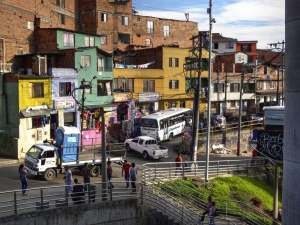 Pohled na část Medellínu z lanovky.