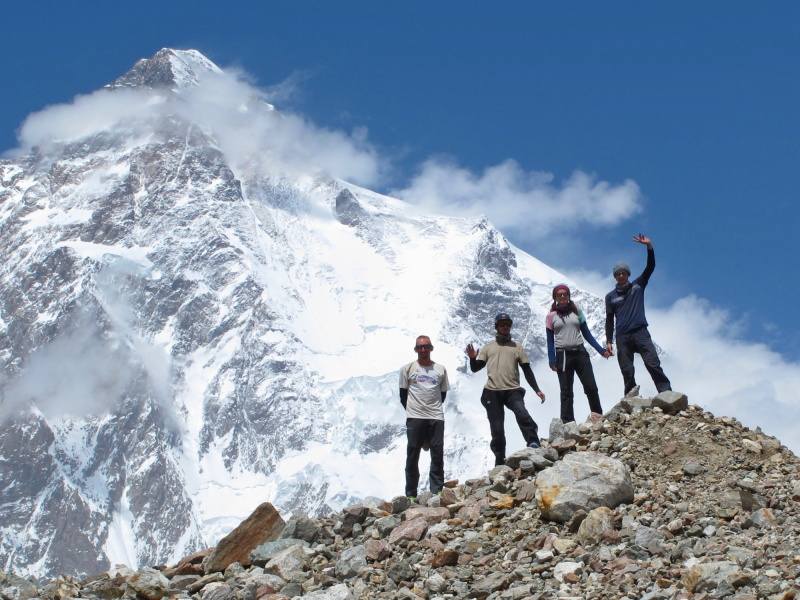 Na konci treku ke K2. Kopec je to vskutku velký.